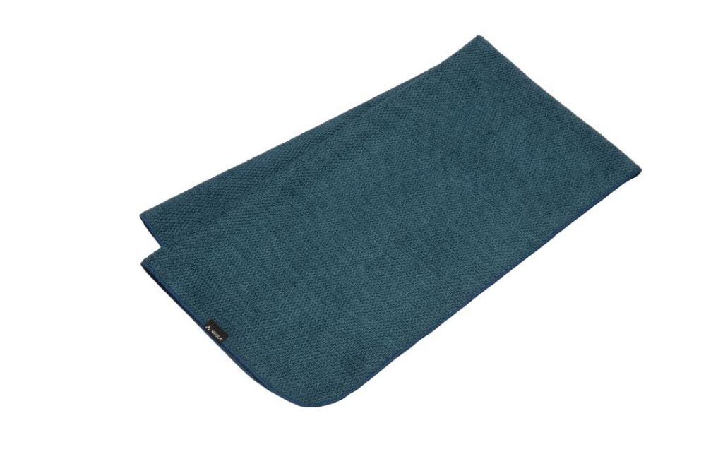 Comfor Towel III L Reishanddoek Blue Sapphire Soellaart.nl